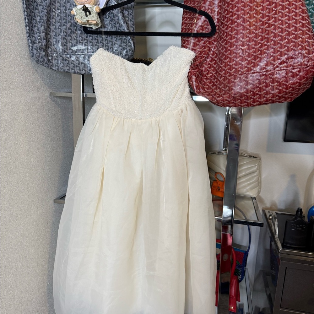 Oh Polly Ivory Rosette Embellished Corset Tulle Midi Dress - Picture 3 of 4